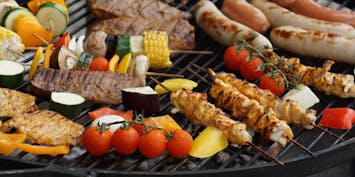 Best Charcoals & Wood to Cook With