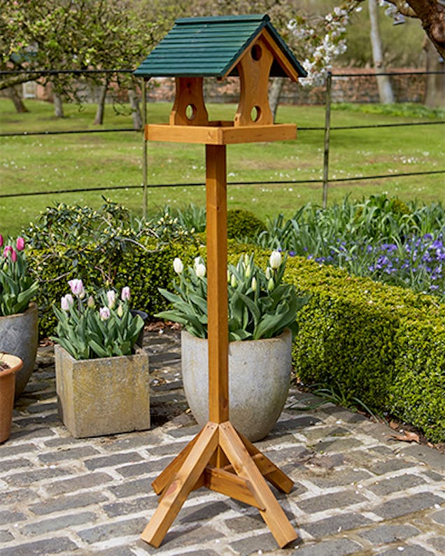 Walton Bird Table